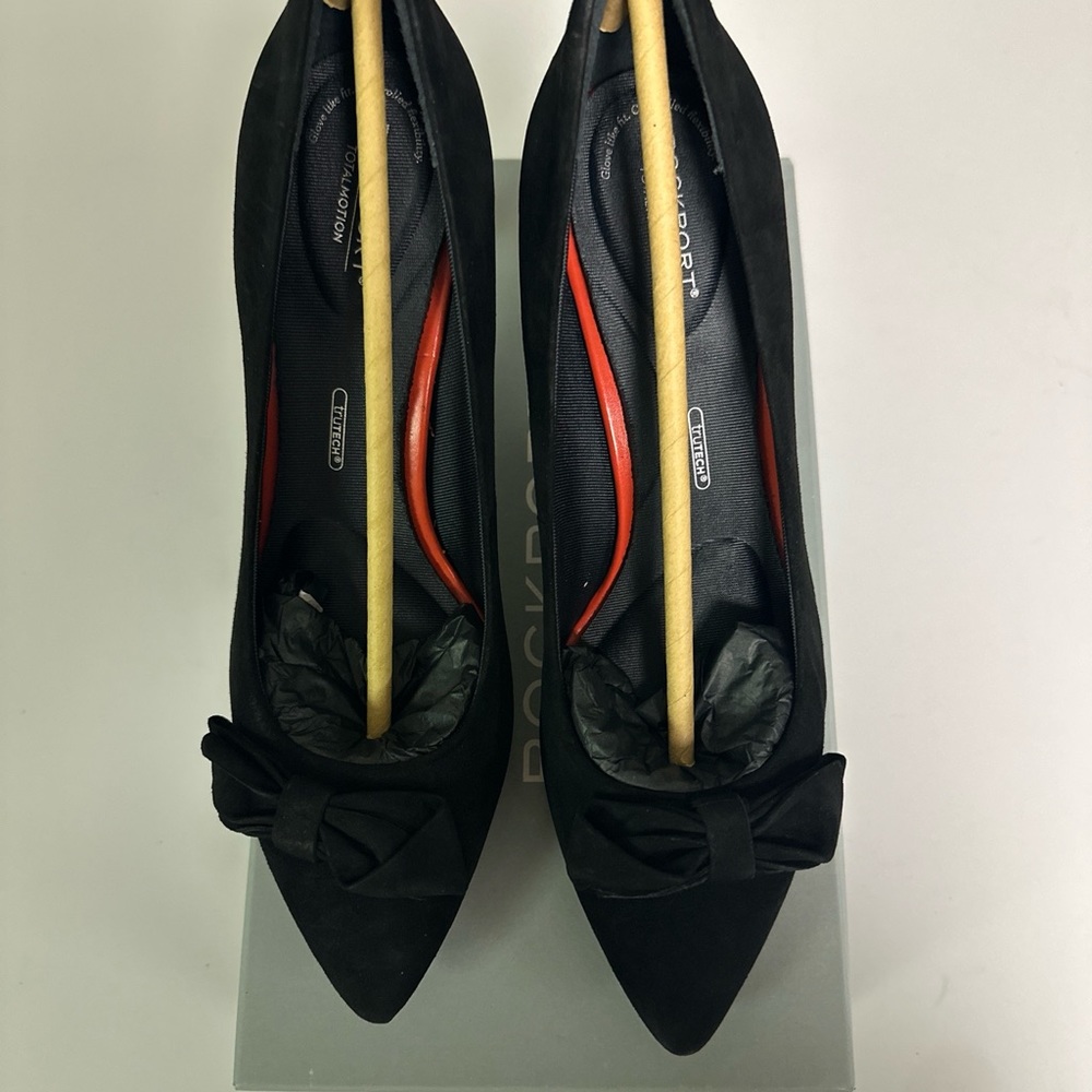 Rockport Womens TM75MMPTH Black Plain Pointed Toe Slip On Pump Heels Size 8m